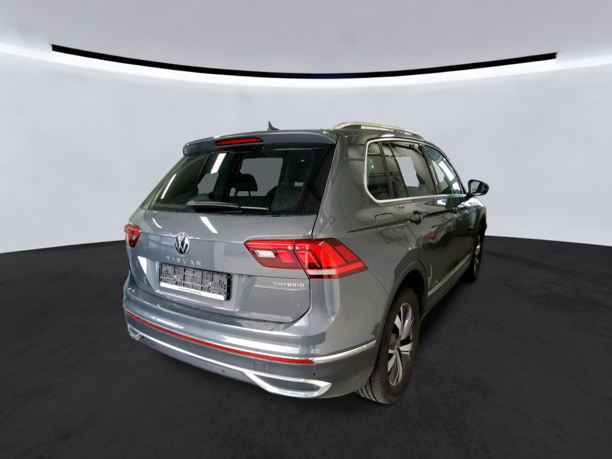 Thumb 4: Volkswagen Tiguan 1.4 TSI eHybrid DSG ELEGANCE PANO NAVI AHK KAMERA