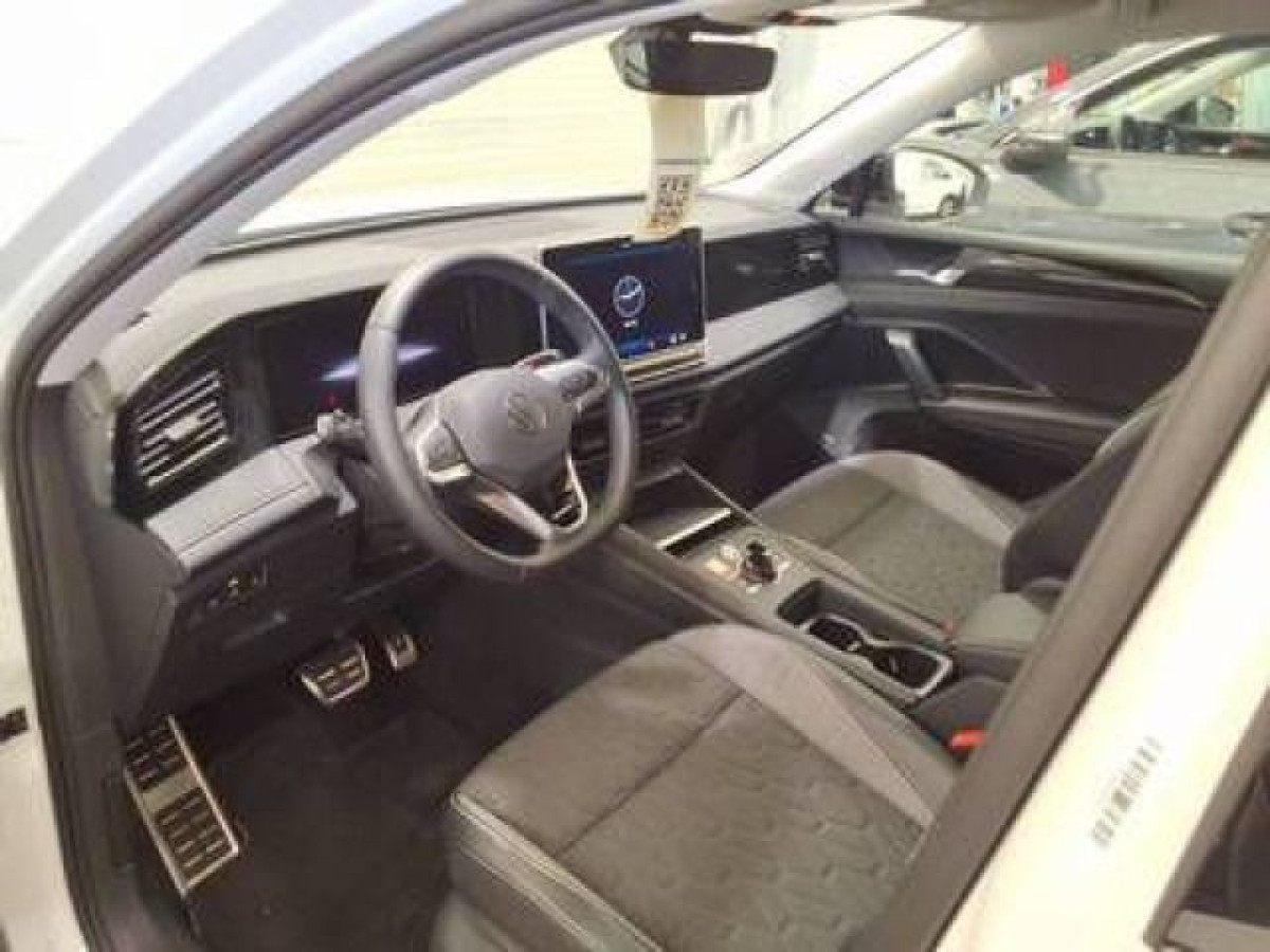 Thumb 3: Volkswagen Tiguan 1.5 eTSI DSG ENERGY AHK NAVI KAMERA LED+