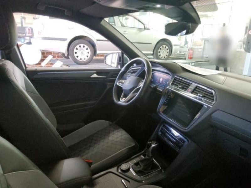 Bild 3: Volkswagen Tiguan Allspace 2.0 TDI DSG 4M R-LINE STDHZG PANO AHK NAVI