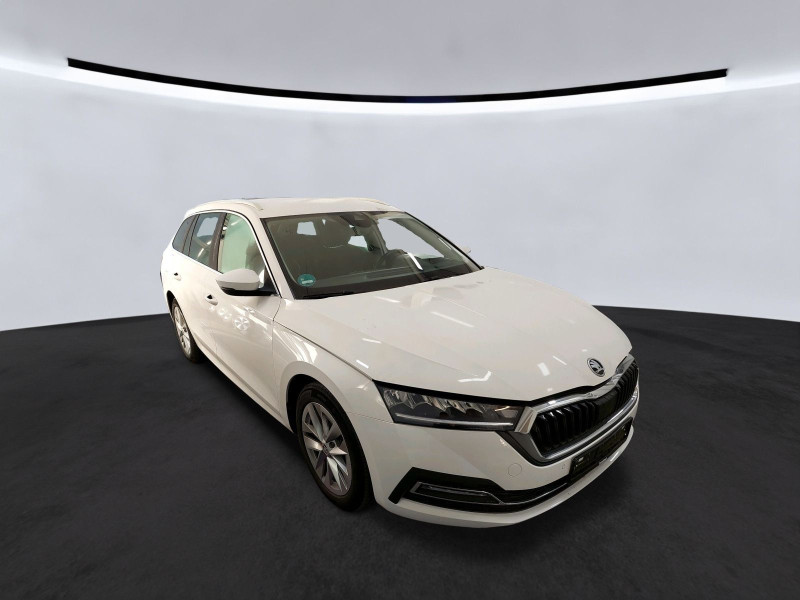 Bild 2: Škoda Octavia Combi 2.0 TDI DSG STYLE NAVI SITZHZG KAMERA HuD