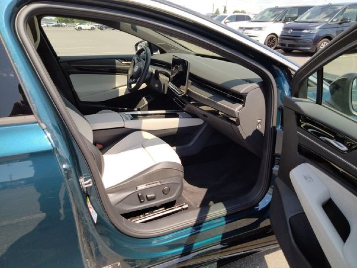 Thumb 5: Volkswagen ID.7 Tourer PRO S PANO AHK NAVI KAMERA IQ.LIGHT