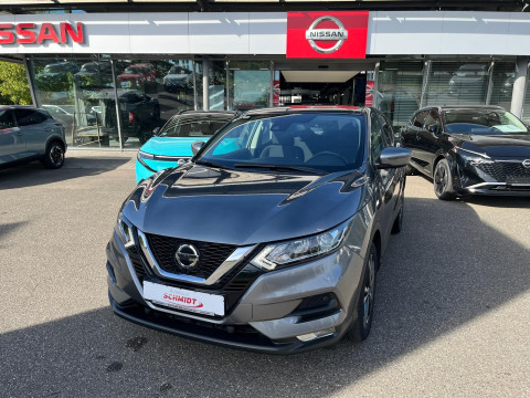 Automodell: Qashqai in der Farbe grau
