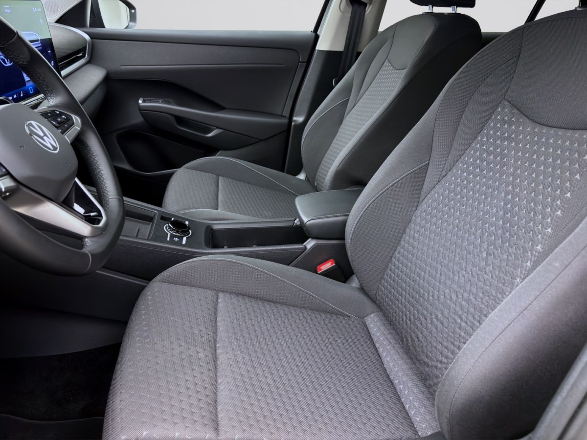 Thumb 9: Volkswagen T-Roc 1.5 eTSI DSG LIFE NAVI KAMERA KLIMA SHZG