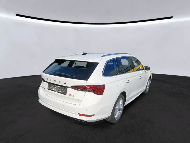Bild 2: Škoda Octavia Combi 2.0 TDI DSG STYLE NAVI SITZHZG KAMERA HuD