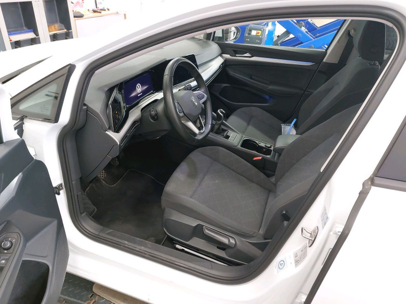 Bild 4: Volkswagen Golf Variant 2.0 TDI LIFE AHK NAVI KAMERA SITZHZG