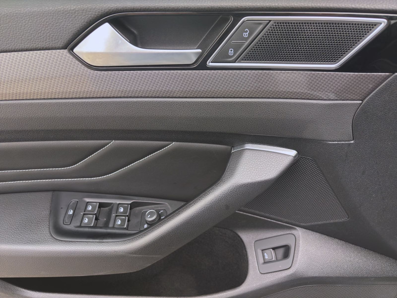 Bild 10: Volkswagen Passat Variant 2.0 TDI DSG 4M ALLTRACK NAVI KAMERA SITZHZG AHK