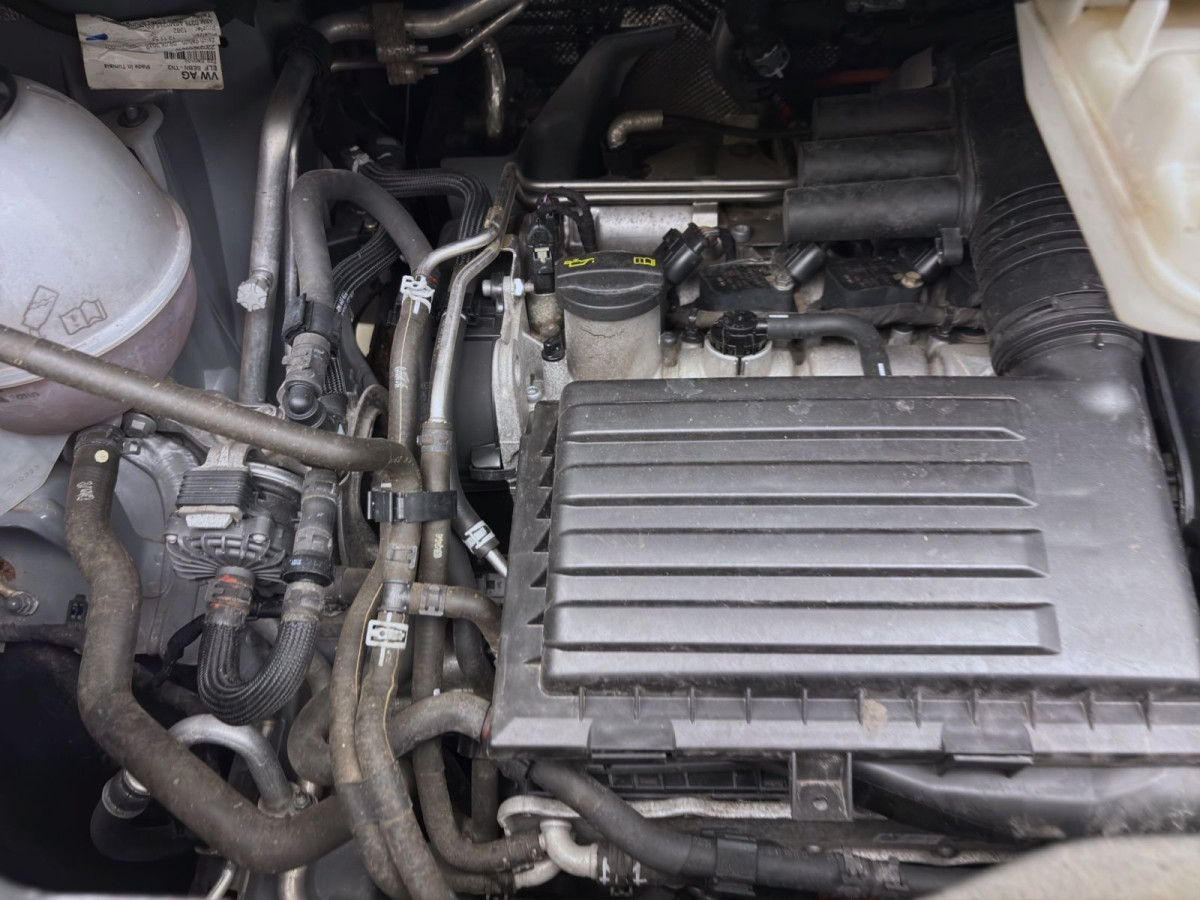 Thumb 17: Volkswagen T7 Multivan 1.4 eHybrid TSI DSG PANO AHK IQ.LIGHT NAVI KAMERA