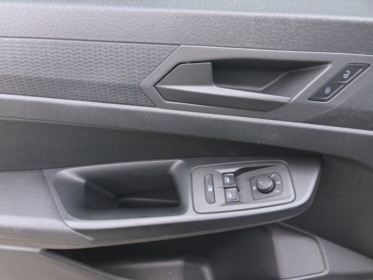 Thumb 9: Volkswagen Caddy Cargo 2.0 TDI SITZHZG PDC GRA DAB+