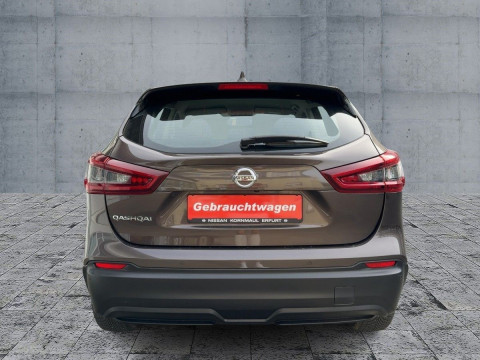 Ansicht 2 - Gebrauchtwagen Fahrzeug, Modell Qashqai der Marke Nissan von Verkäufer Autocenter Kornmaul GmbH