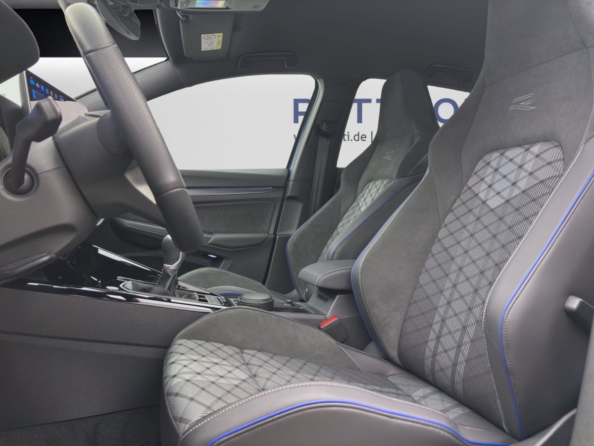 Thumb 9: Volkswagen Golf 1.5 TSI R-LINE AHK NAVI IQ.LIGHT KAMERA