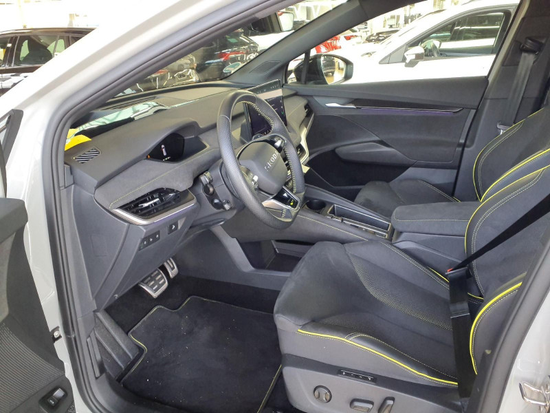 Bild 3: Škoda Enyaq RS LOUNGE AHK NAVI CANTON SITZHZG KAMERA