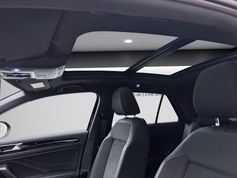 Bild 17: Volkswagen T-Roc 1.5 TSI DSG R-LINE PANO NAVI KAMERA IQ.LIGHT