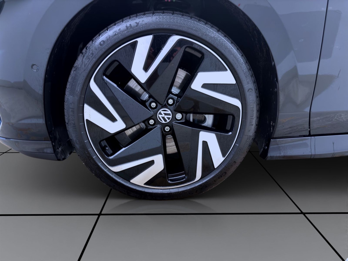 Thumb 8: Volkswagen ID.7 Tourer 4M GTX PANO AHK IQ.LIGHT NAVI DCC