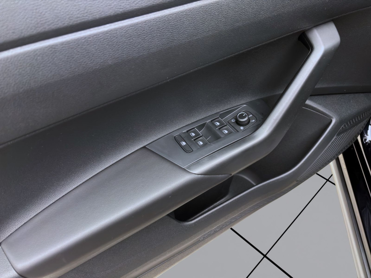 Thumb 10: Volkswagen Taigo 1.0 TSI DSG ENERGY AHK SITZHZG KAMERA LED