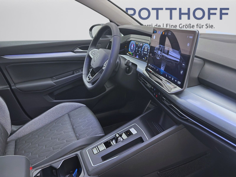 Bild 16: Volkswagen Golf 1.5 eTSI DSG ENERGY AHK SITZHZG KAMERA LED