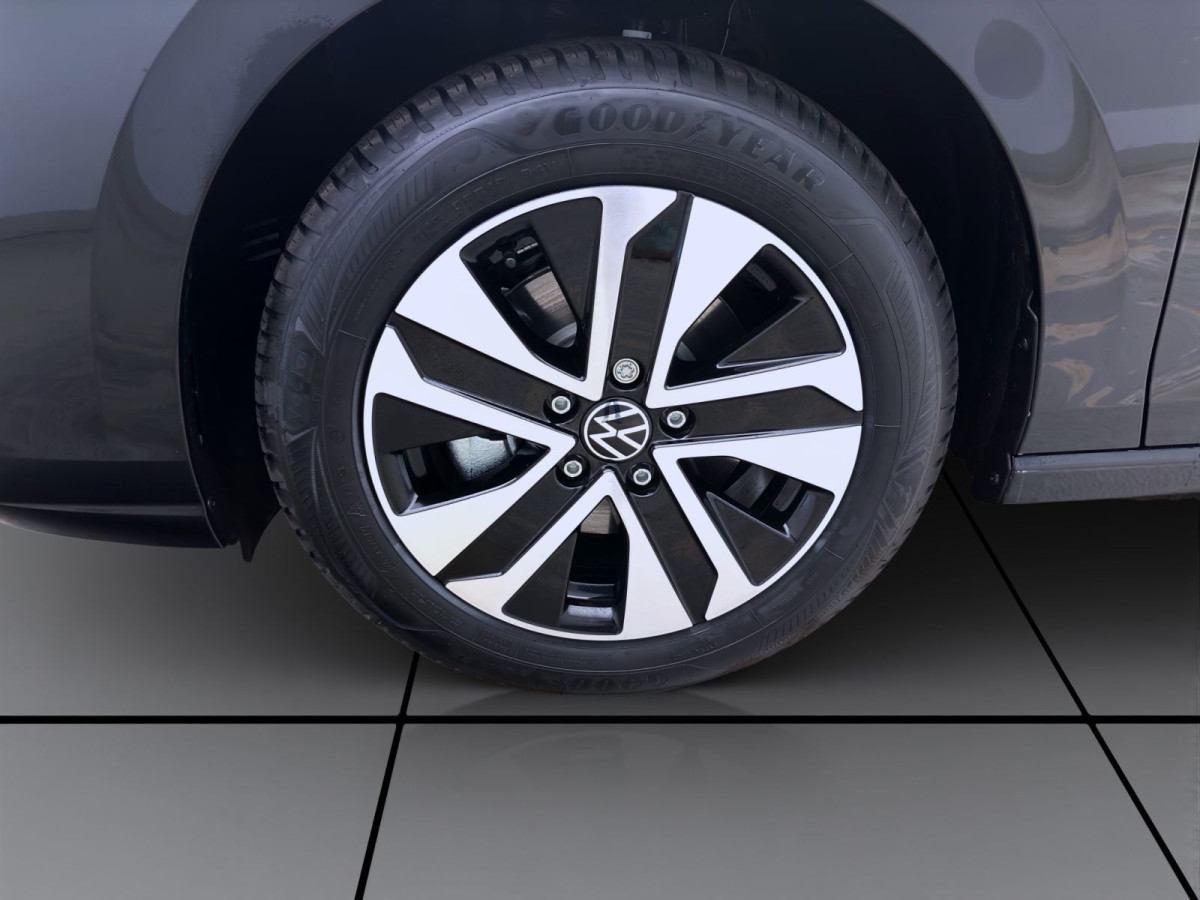 Thumb 8: Volkswagen Golf 1.5 eTSI DSG ENERGY AHK SITZHZG KAMERA LED