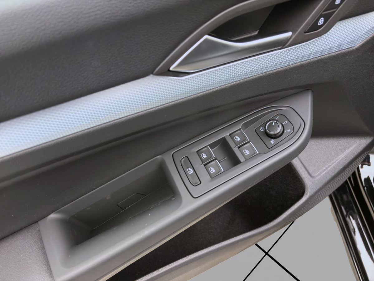 Thumb 10: Volkswagen Golf 1.5 eTSI DSG ENERGY AHK SITZHZG KAMERA LED