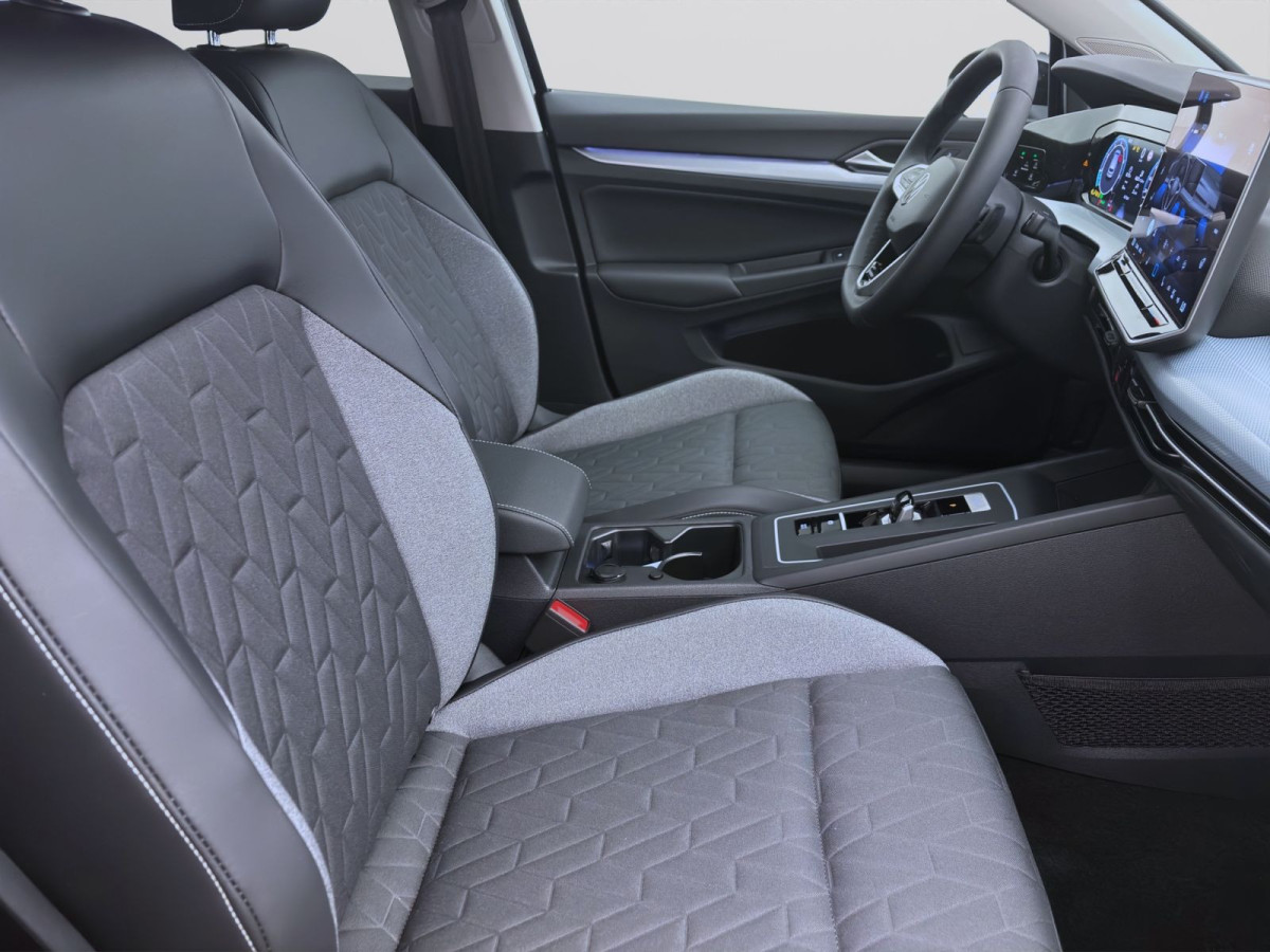 Thumb 16: Volkswagen Golf 1.5 eTSI DSG ENERGY AHK SITZHZG KAMERA LED