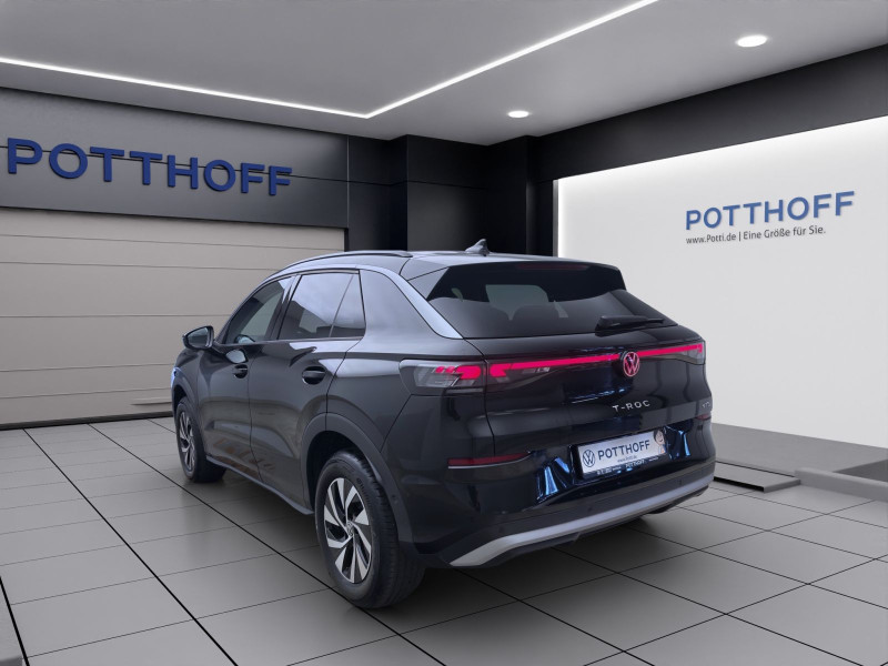 Bild 2: Volkswagen T-Roc 1.5 eTSI DSG LIFE NAVI KAMERA SITZHZG LED+