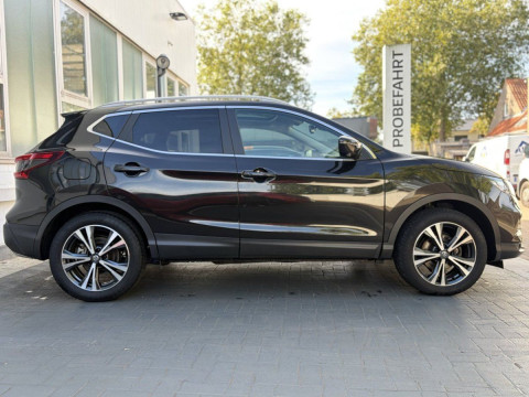 Ansicht 5 - Gebrauchtwagen Fahrzeug, Modell Qashqai der Marke Nissan von Verkäufer Autocenter Schlesner GmbH & Co. KG
