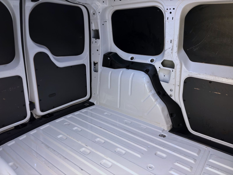 Bild 14: Volkswagen Caddy Cargo 2.0 TDI SITZHZG PDC DAB+ GANZJR