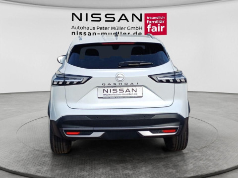 Ansicht 4 - Neuwagen Fahrzeug, Modell Qashqai der Marke Nissan von Verkäufer Autohaus Peter Müller GmbH