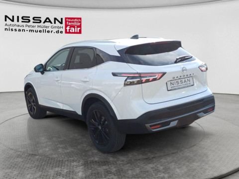 Ansicht 3 - Neuwagen Fahrzeug, Modell Qashqai der Marke Nissan von Verkäufer Autohaus Peter Müller GmbH