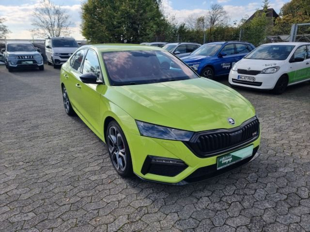 Skoda Octavia 2.0 TSI RS Plus LED SHZ KLIMA KAM HUD - Bild 3