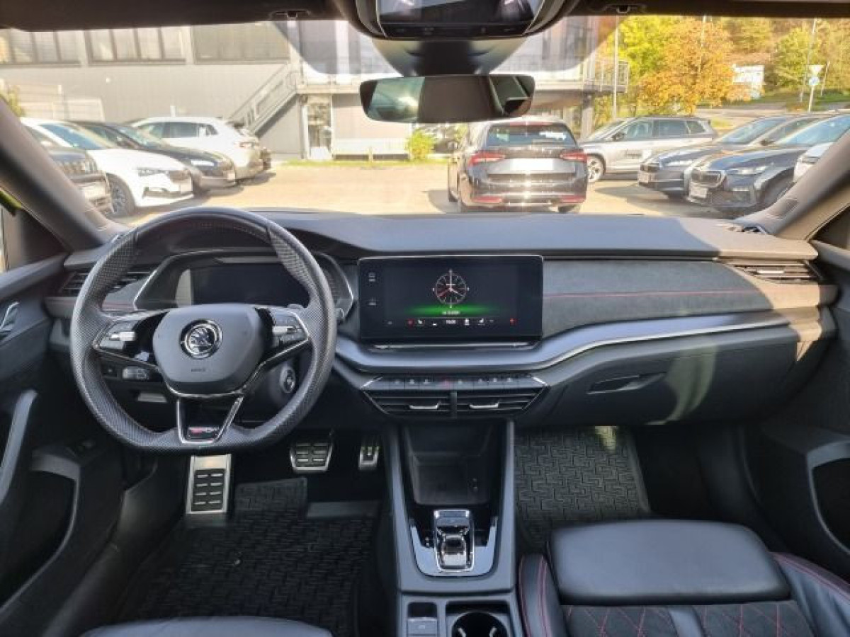 Skoda Octavia 2.0 TSI RS Plus LED SHZ KLIMA KAM HUD - Bild 8