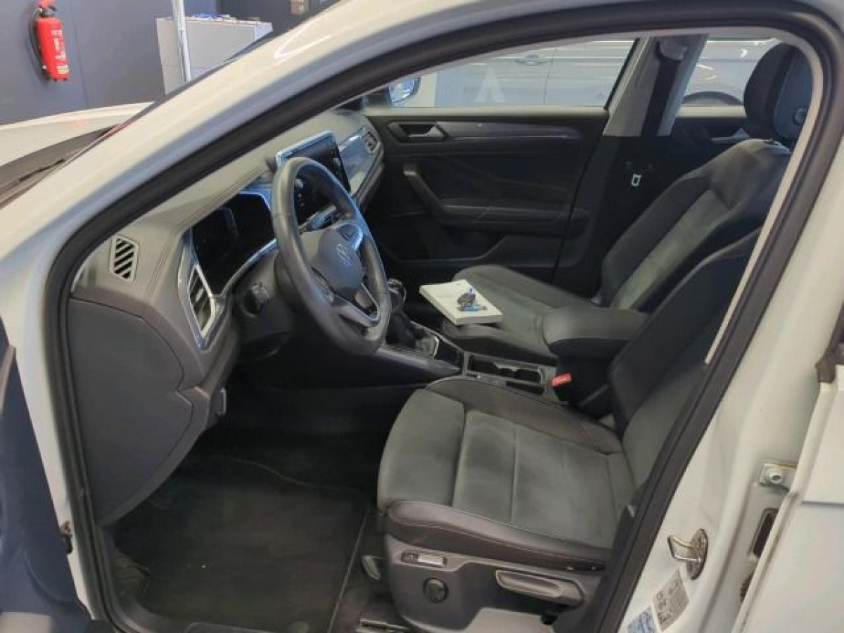 Thumb 3: Volkswagen T-Roc 1.0 TSI STYLE NAVI SITZHZG PDC LED+