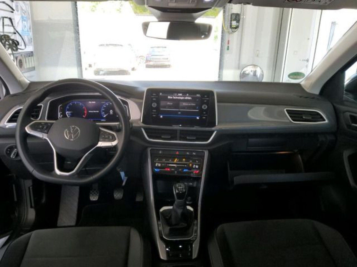 Thumb 3: Volkswagen T-Roc 1.0 TSI STYLE PDC SITZHZG LED+ KLIMA