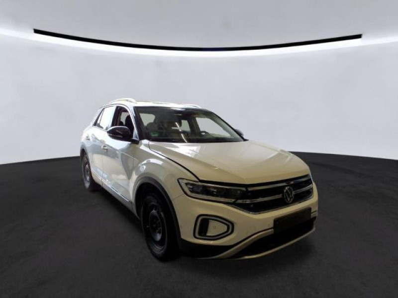 Bild 1: Volkswagen T-Roc 1.0 TSI STYLE SITZHZG PDC LED KLIMA