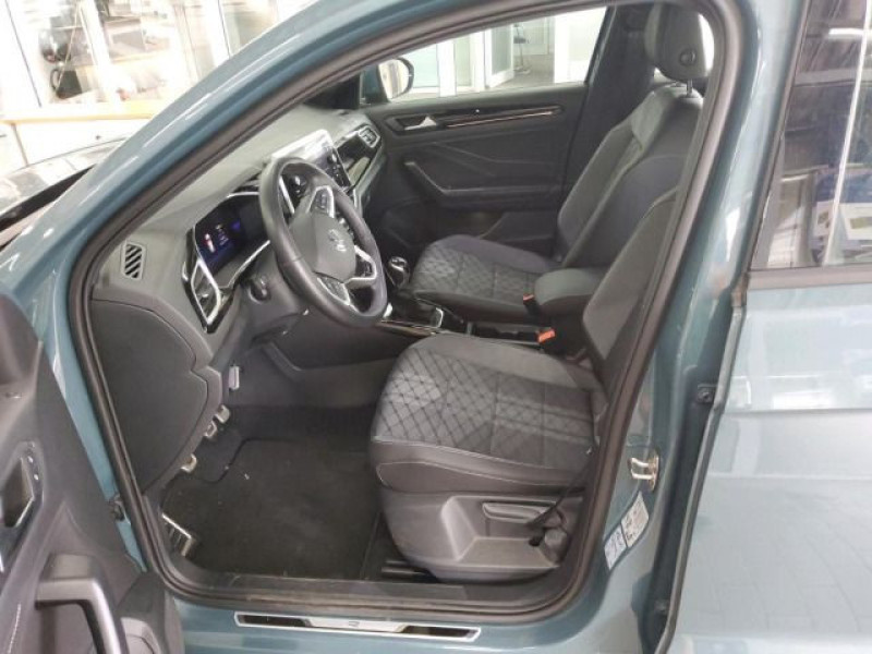 Bild 4: Volkswagen T-Roc 1.0 TSI R-LINE PANO AHK SITZHZG PDC