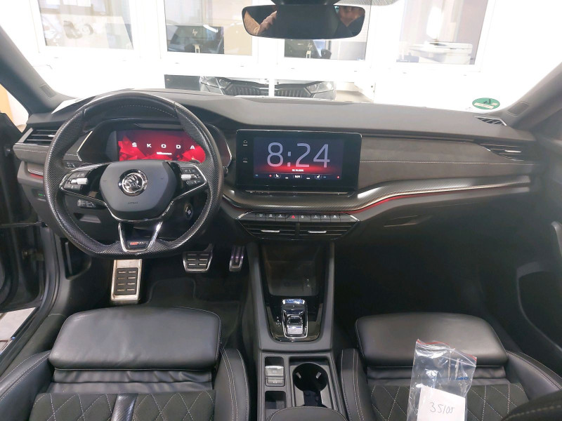 Bild 3: Škoda Octavia Combi 2.0 TSI DSG RS PANO NAVI AHK KAMERA