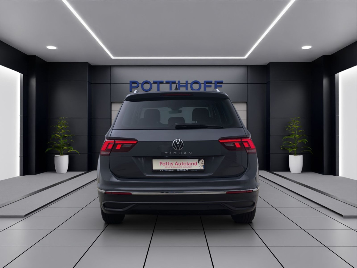 Thumb 3: Volkswagen Tiguan 2.0 TDI DSG ACTIVE AHK NAVI ACC MATRIX