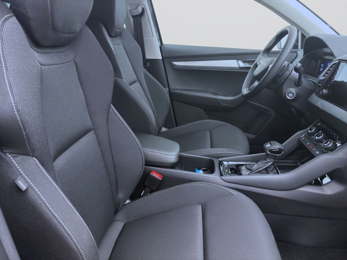 Thumb 16: Škoda KAROQ BALANCE 4X4 AHK NAV KAM pACC ASSISTENZ+ WINTER+