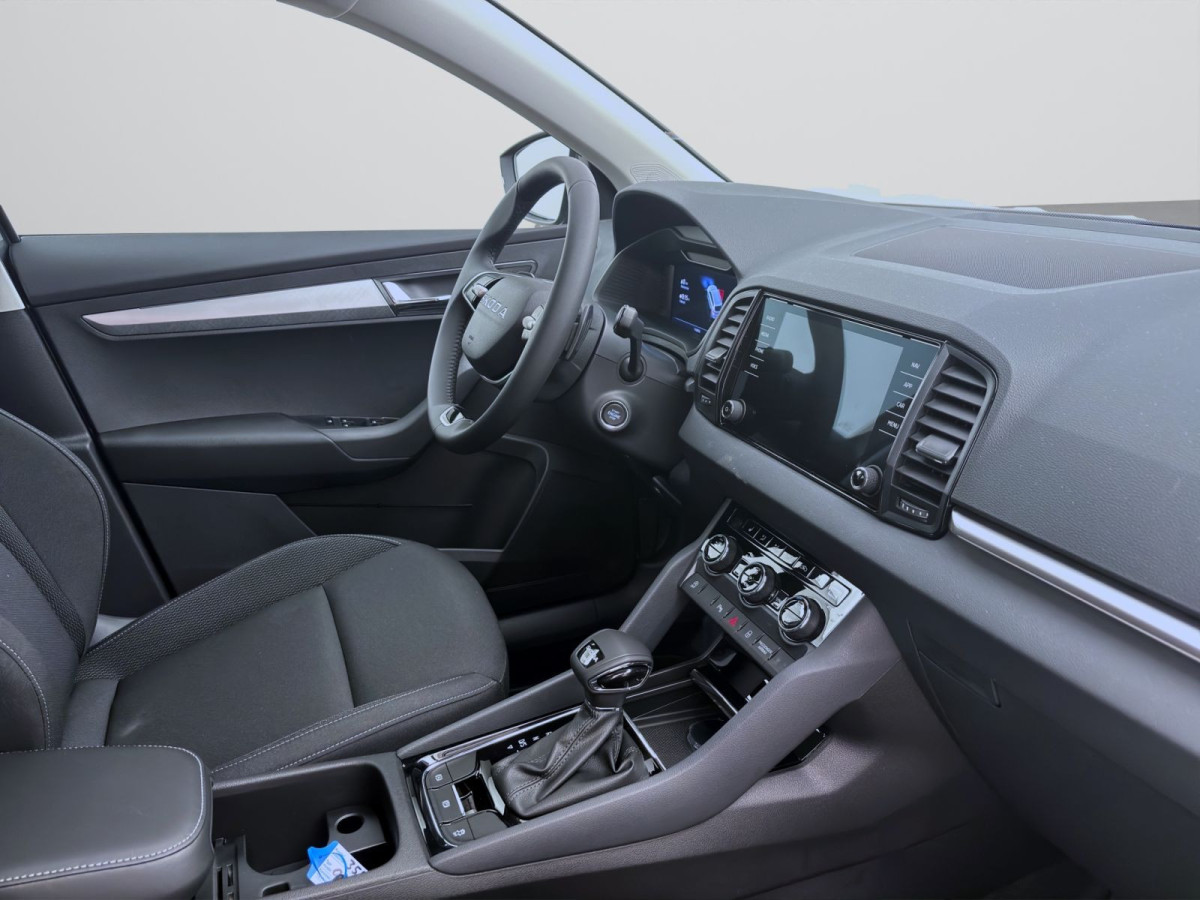 Thumb 17: Škoda KAROQ BALANCE 4X4 AHK NAV KAM pACC ASSISTENZ+ WINTER+