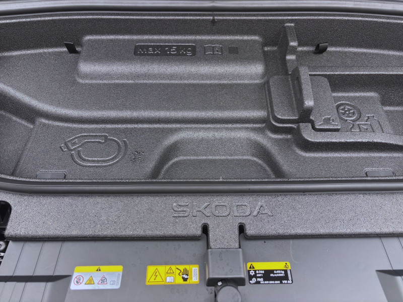 Bild 16: Škoda PEAQ 90 SELECTION AHK NAV HEAD-UP pACC DCC 360° 20" SONOS