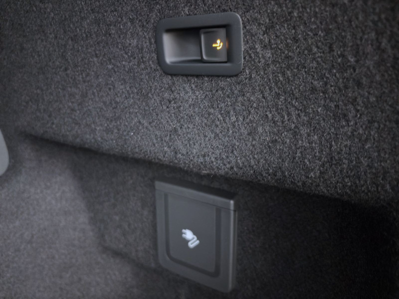 Bild 19: Škoda PEAQ 90 SELECTION AHK NAV HEAD-UP pACC DCC 360° 20" SONOS