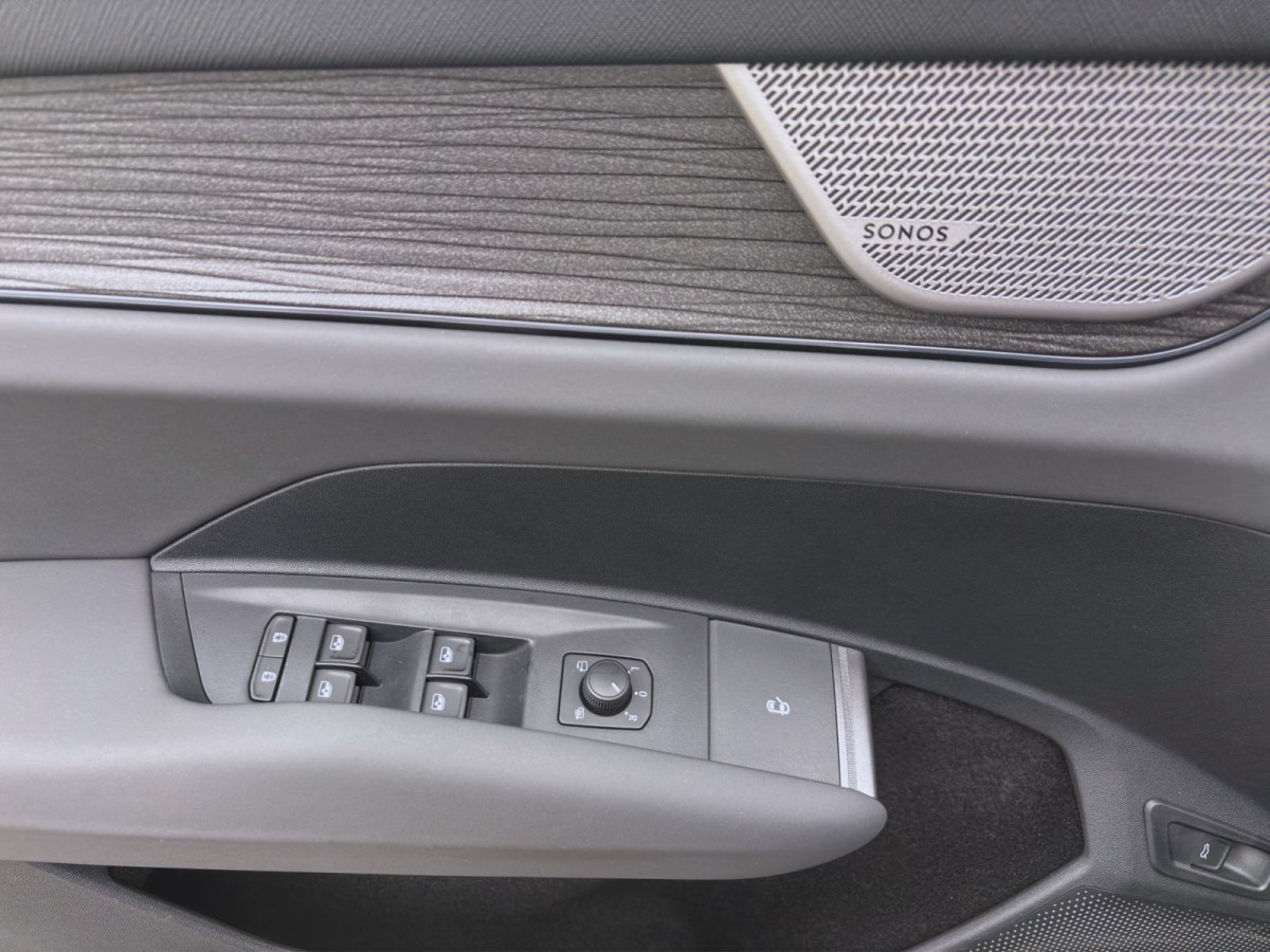 Thumb 9: Škoda PEAQ 90 SELECTION AHK NAV HEAD-UP pACC DCC 360° 20" SONOS