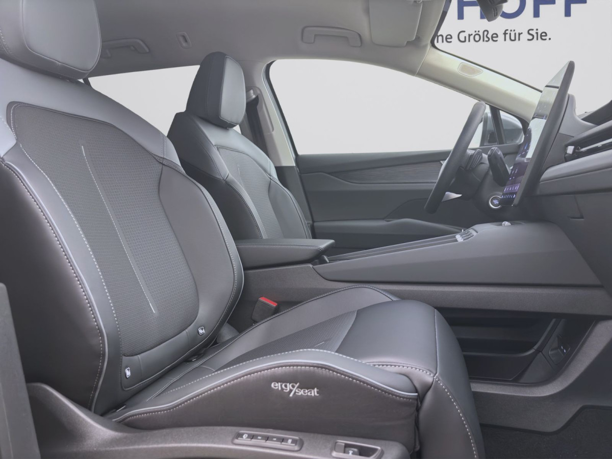 Thumb 15: Škoda PEAQ 90 SELECTION AHK NAV HEAD-UP pACC DCC 360° 20" SONOS