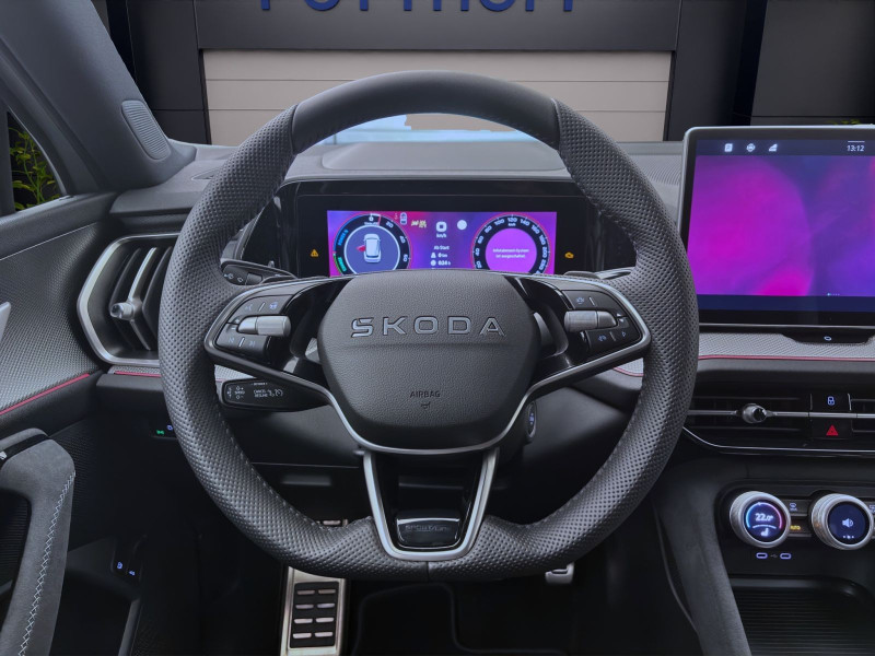 Bild 11: Škoda KODIAQ iV SPORTLINE NAV+ HEAD-UP KAM pACC 19" DCC MATRIX