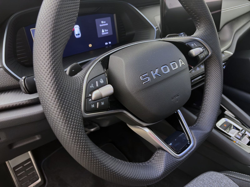 Bild 17: Škoda OCTAVIA COMBI SPORTLINE AHK NAV+ ASSISTENZ+ WINTER+ LICHT&SICHT+