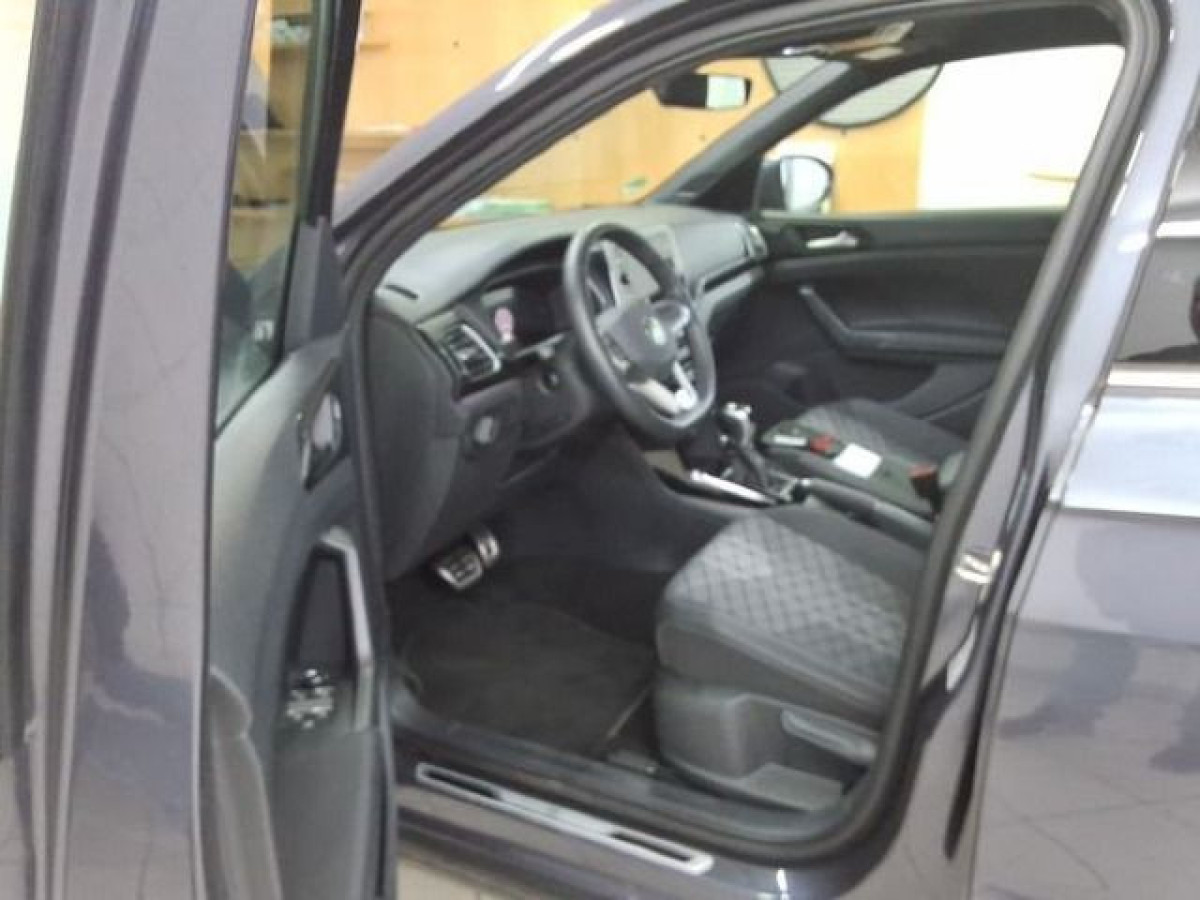 Thumb 3: Volkswagen T-Cross 1.0 TSI DSG R-LINE NAVI IQ.LIGHT PDC SITZHZG