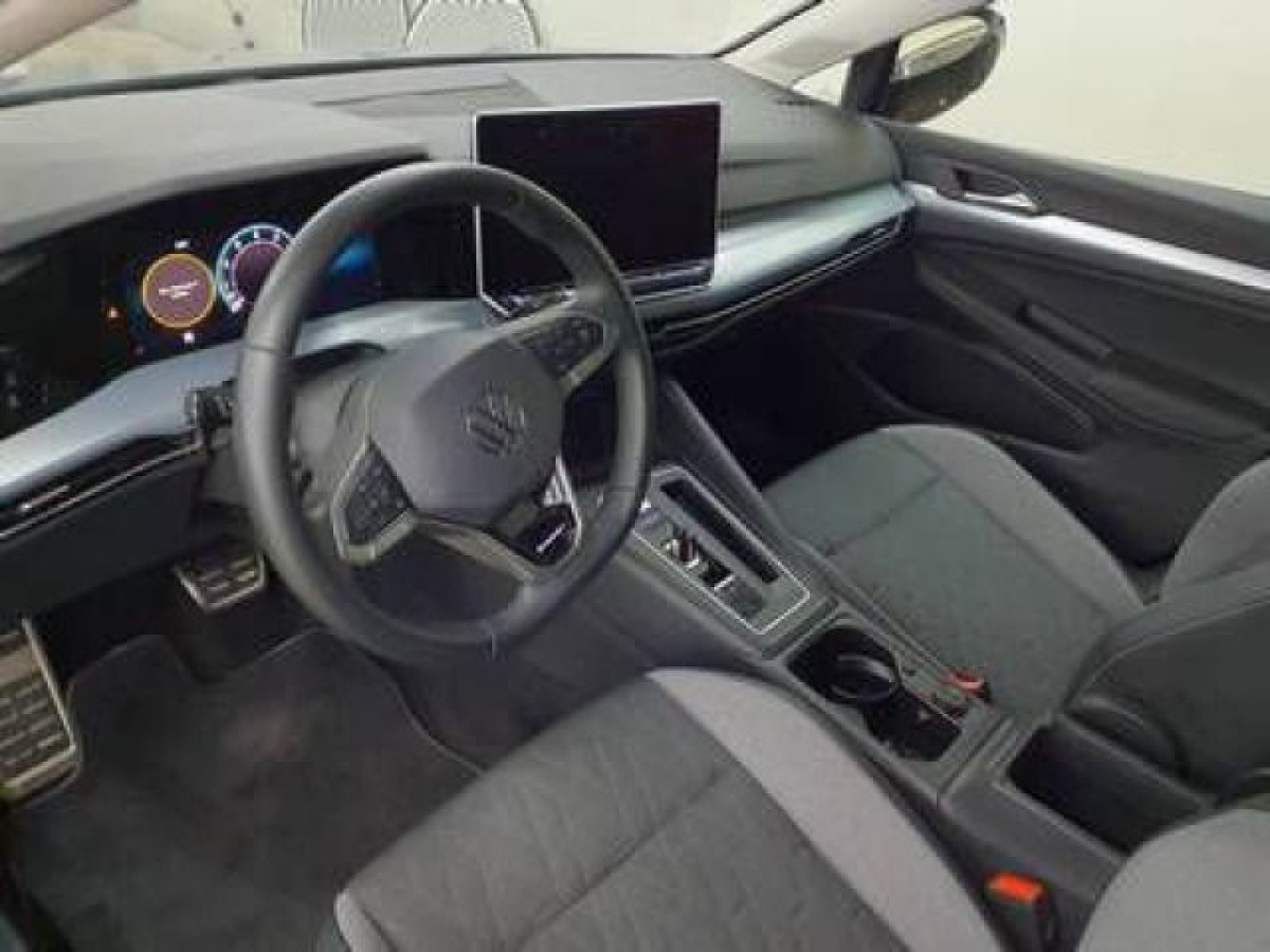 Thumb 3: Volkswagen Golf Variant 1.5 eTSI DSG ENERGY AHK KAMERA NAVI LED+