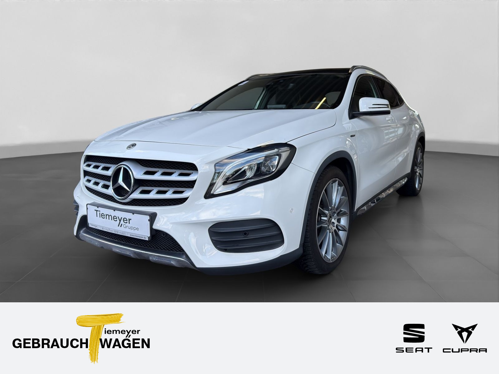 Mercedes-Benz GLA 180 DCT Mercedes-Benz GLA 180 DCT