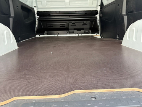 Ansicht 12 - Neuwagen Fahrzeug, Modell Primastar der Marke Nissan von Verkäufer Autohaus Helmut Weinmann GmbH & Co. KG