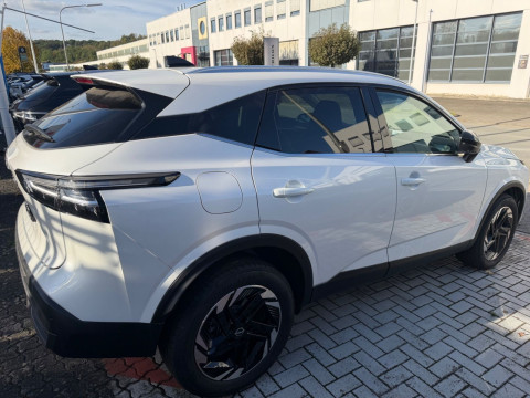 Ansicht 13 - Gebrauchtwagen Fahrzeug, Modell Qashqai der Marke Nissan von Verkäufer Auto Stamm GmbH