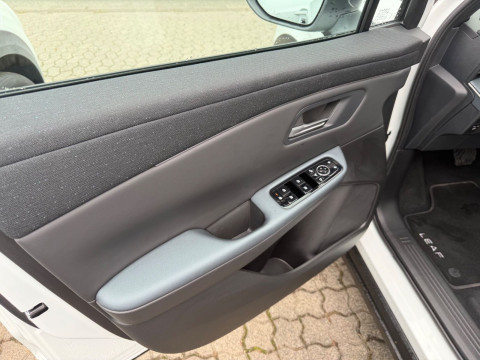 Ansicht 14 - Gebrauchtwagen Fahrzeug, Modell Leaf der Marke Nissan von Verkäufer Auto Stamm GmbH