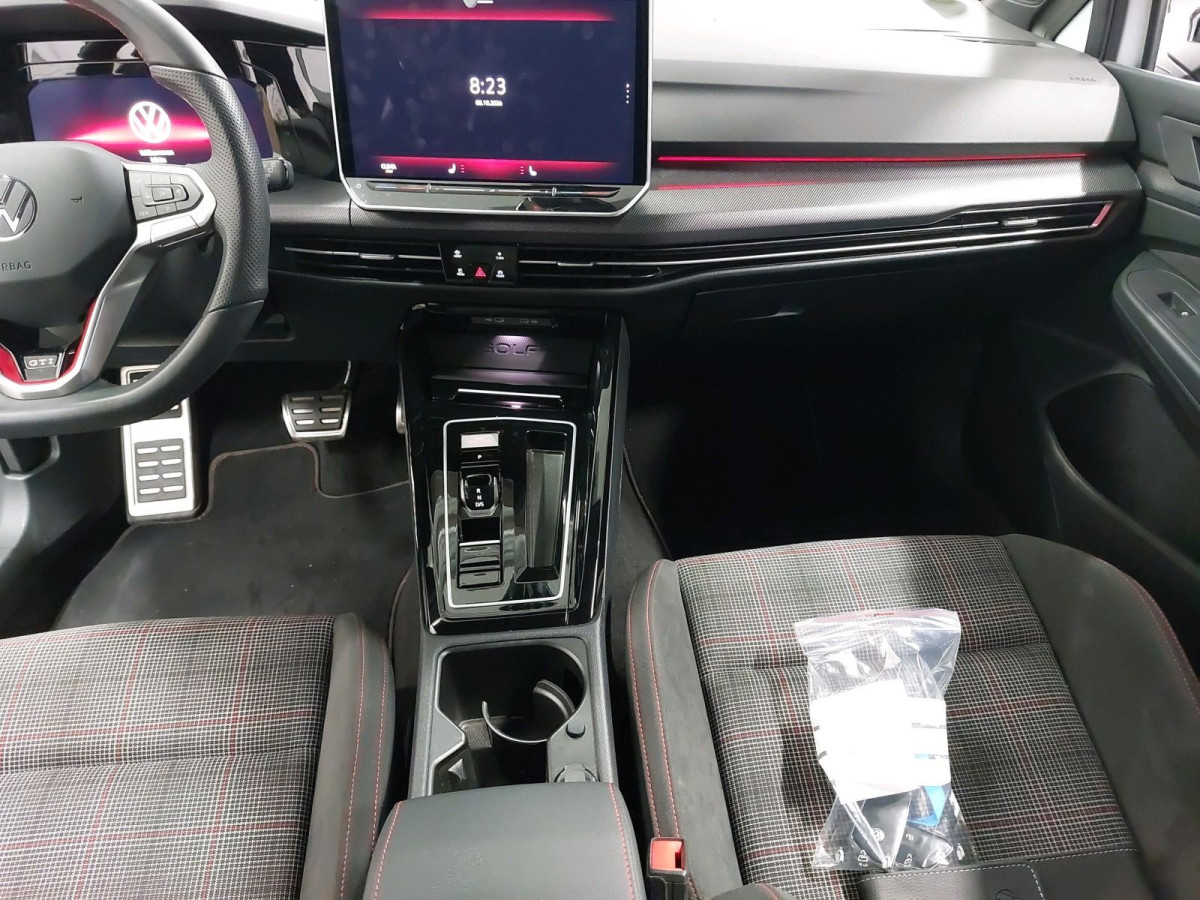 Thumb 5: Volkswagen Golf GTI NAVI HuD KAMERA PDC LED SITZHZG